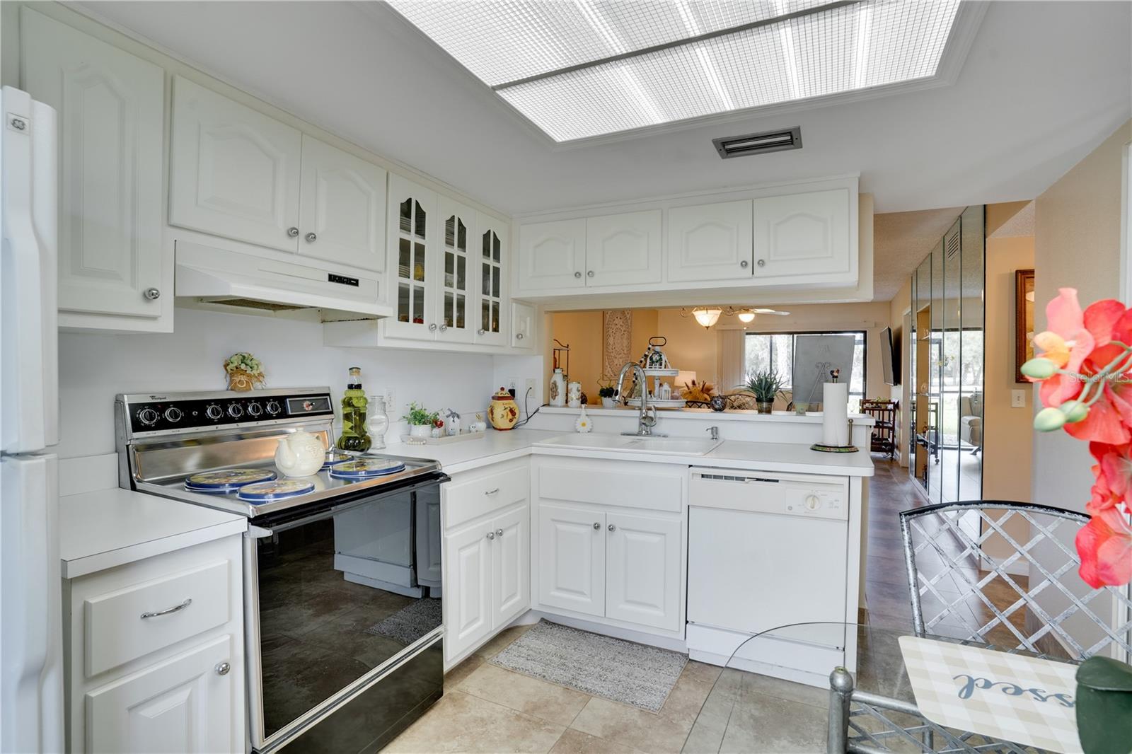 Image 9 of 31 For 117 Cypress Court 117