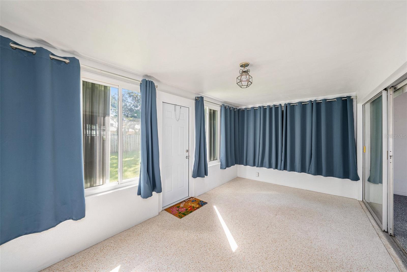 Image 13 of 32 For 1585 Peaceful Lane N