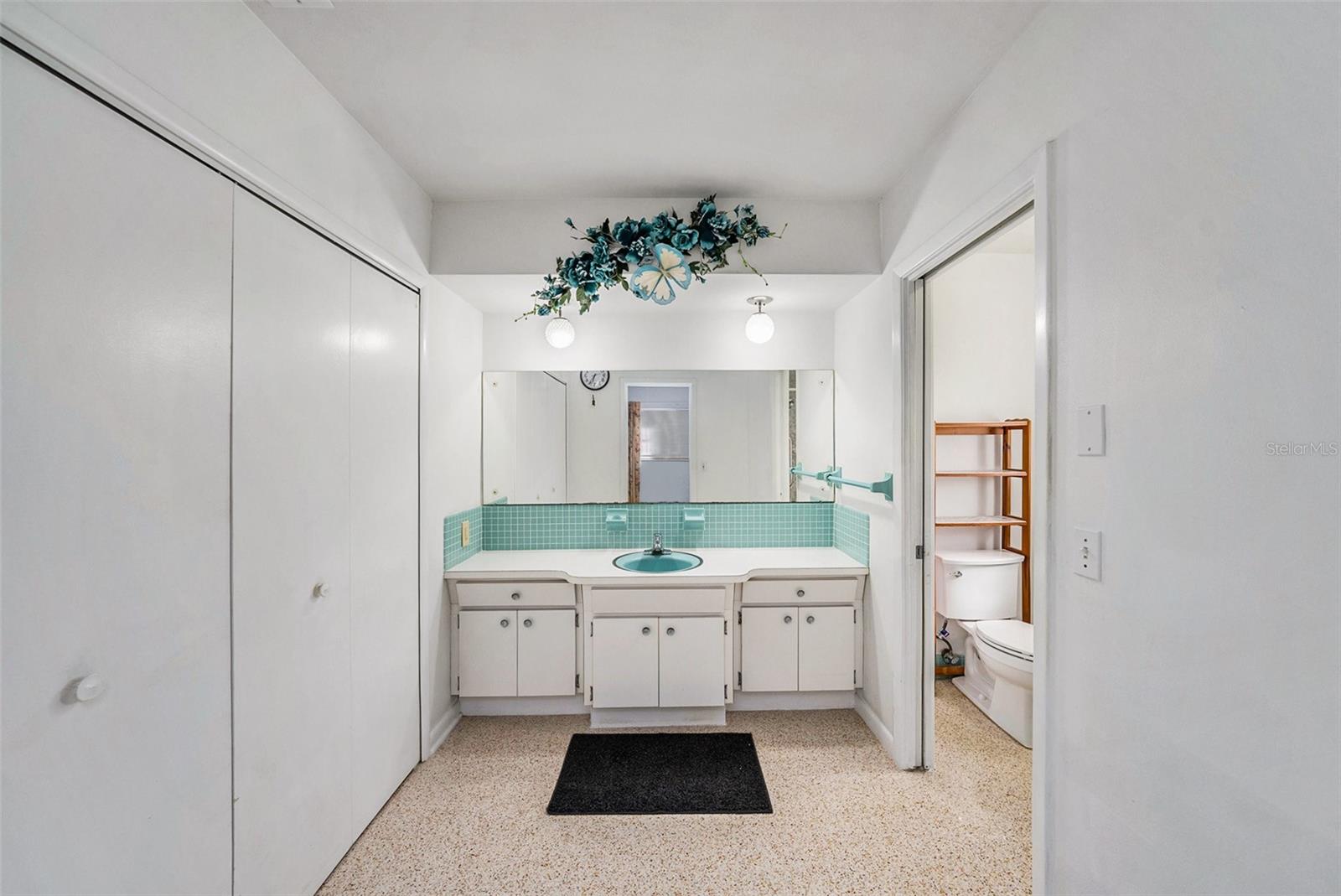 Image 22 of 32 For 1585 Peaceful Lane N