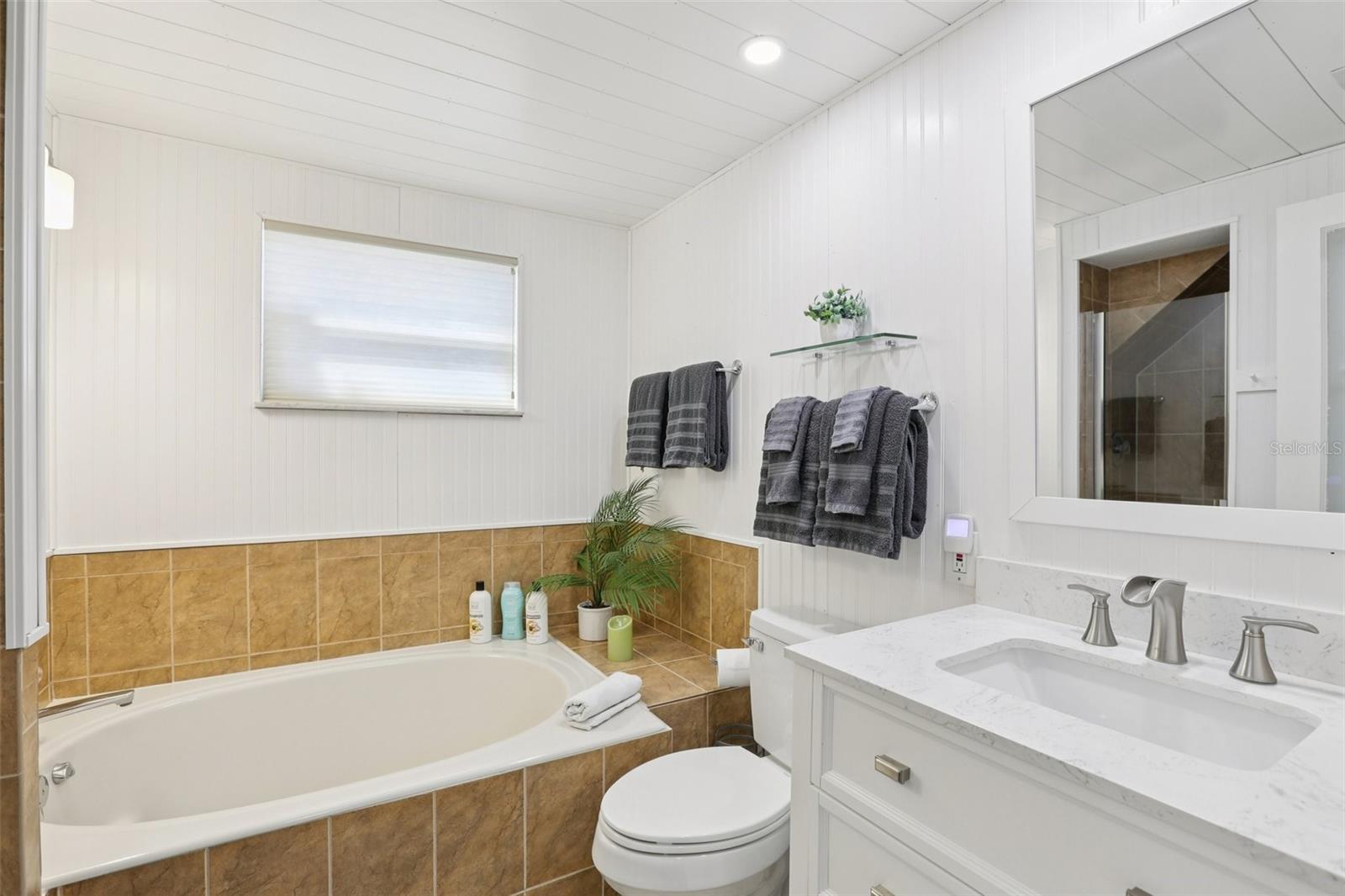 Image 14 of 30 For 12833 126th Terrace