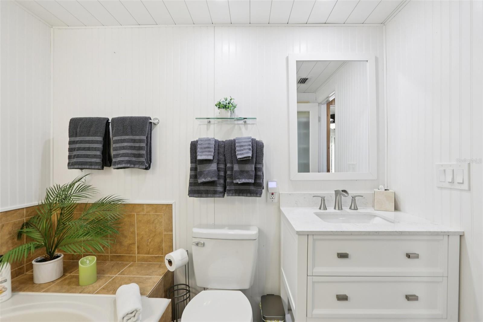 Image 16 of 30 For 12833 126th Terrace