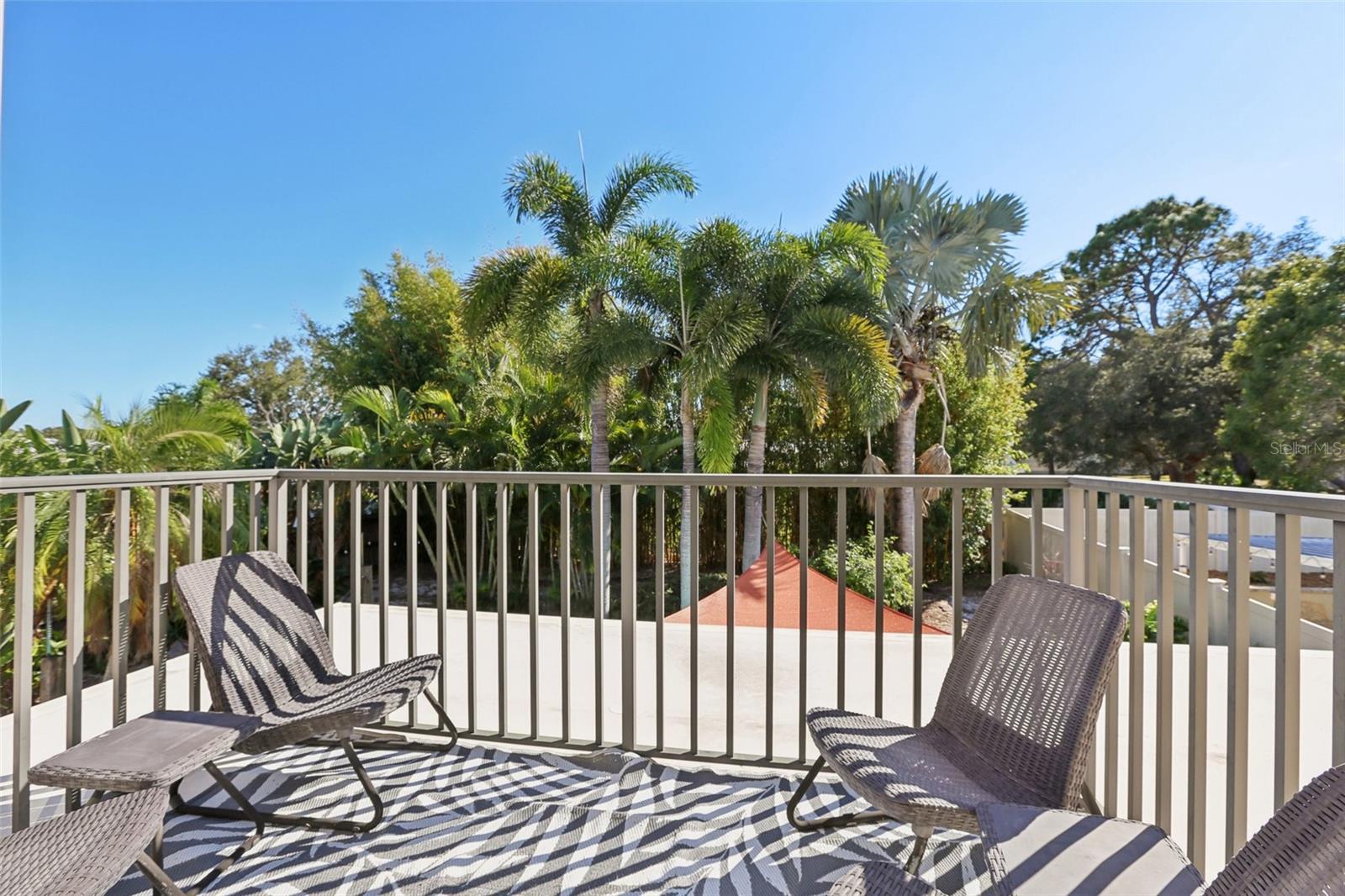 Image 21 of 30 For 12833 126th Terrace