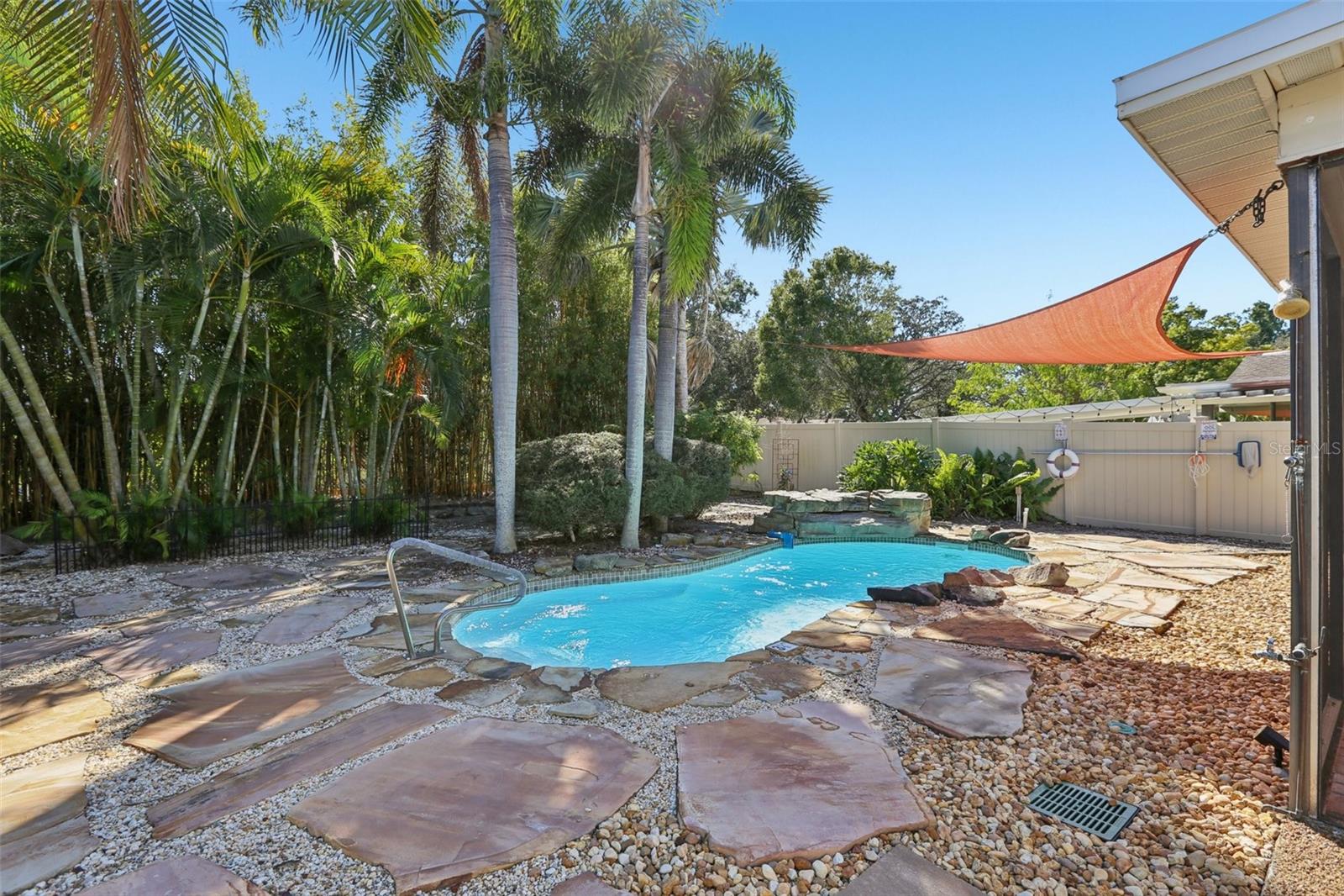 Image 25 of 30 For 12833 126th Terrace