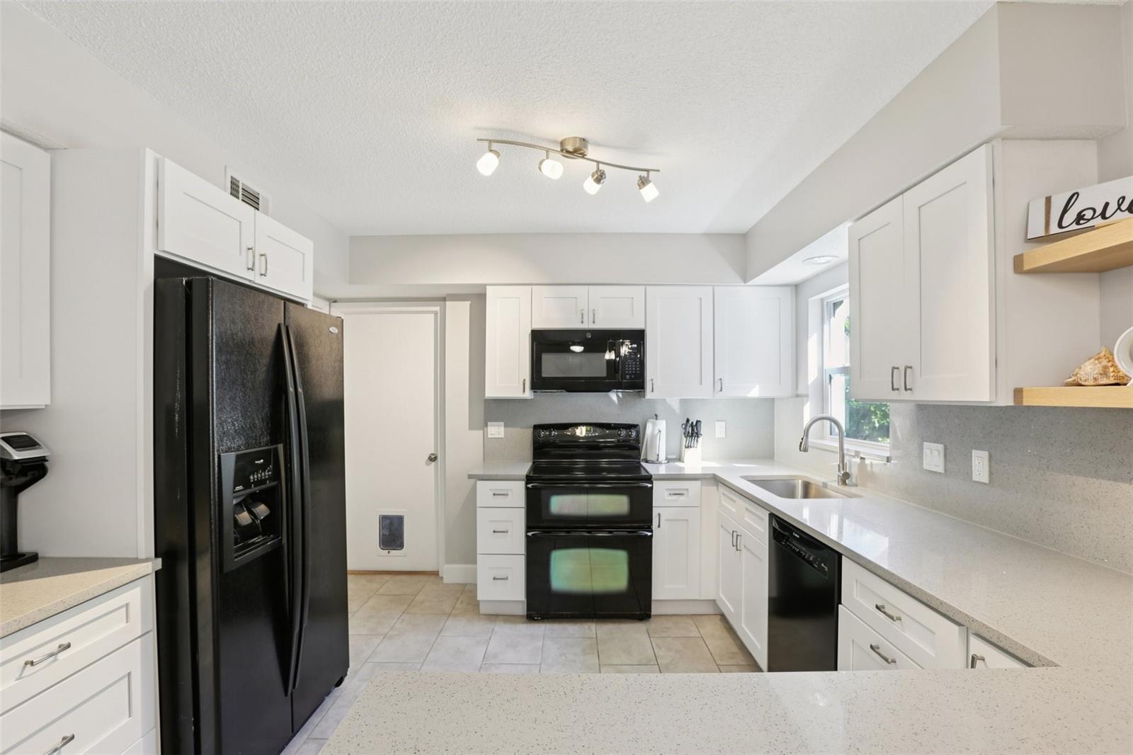 Image 9 of 30 For 12833 126th Terrace