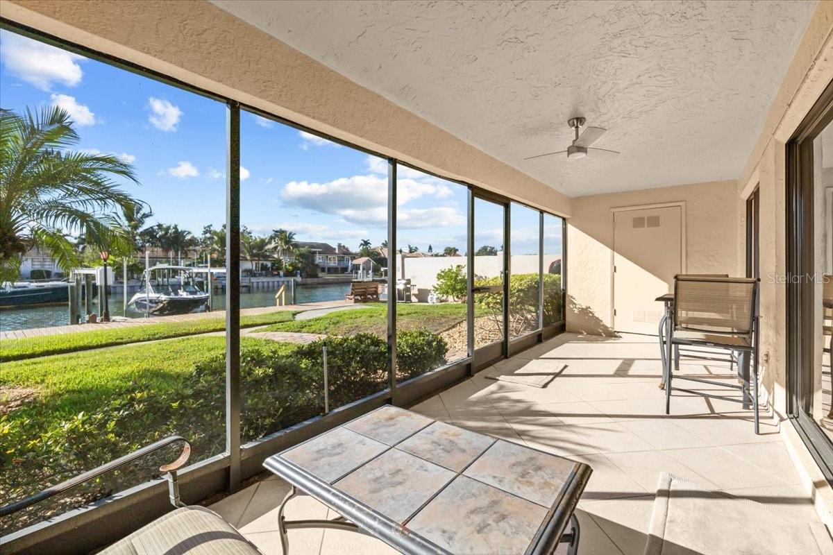 Image 18 of 48 For 4730 Brittany Drive S 36