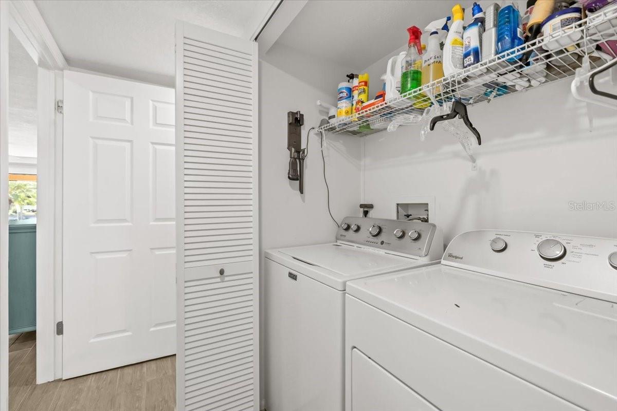 Image 29 of 48 For 4730 Brittany Drive S 36