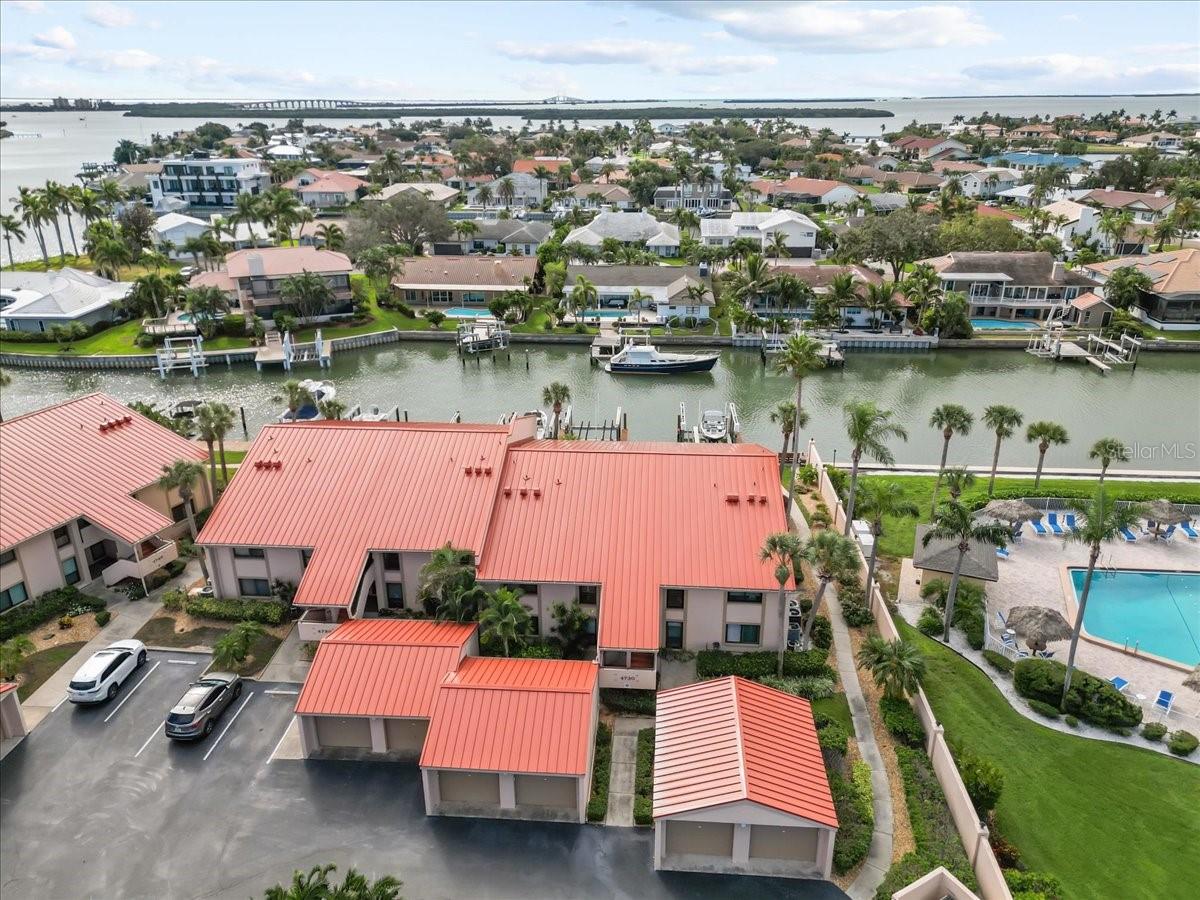 Image 36 of 48 For 4730 Brittany Drive S 36