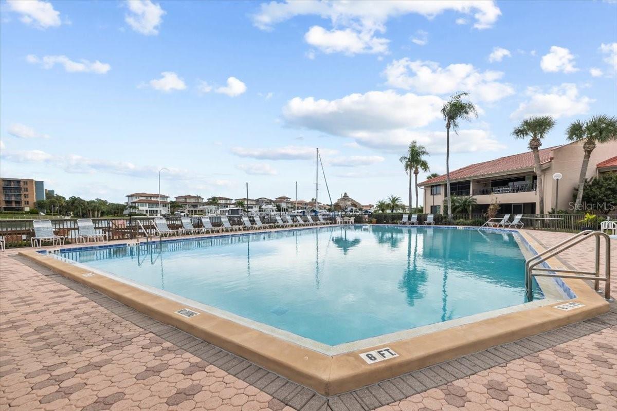 Image 40 of 48 For 4730 Brittany Drive S 36