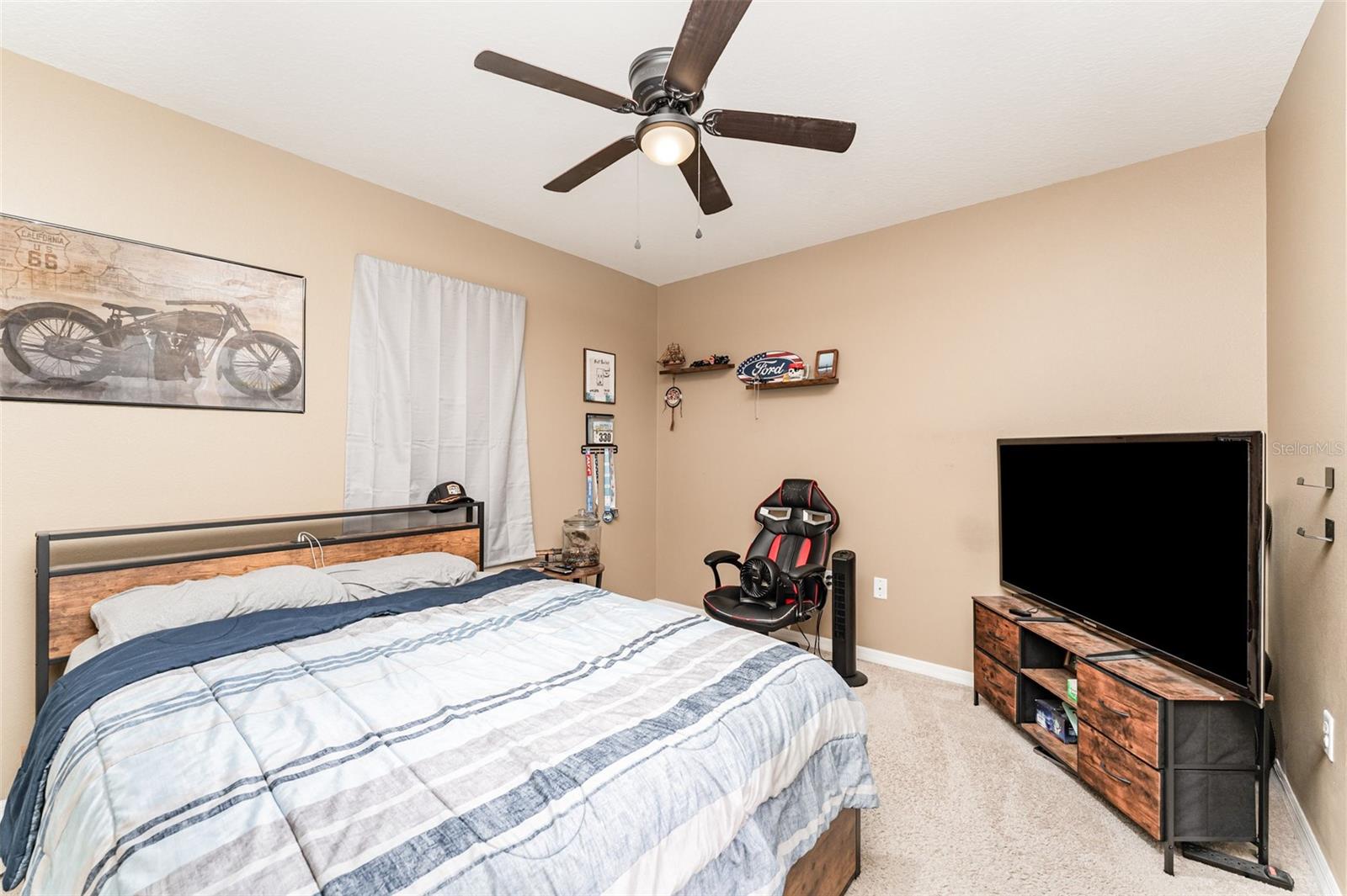 Image 26 of 30 For 240 St Thomas Drive