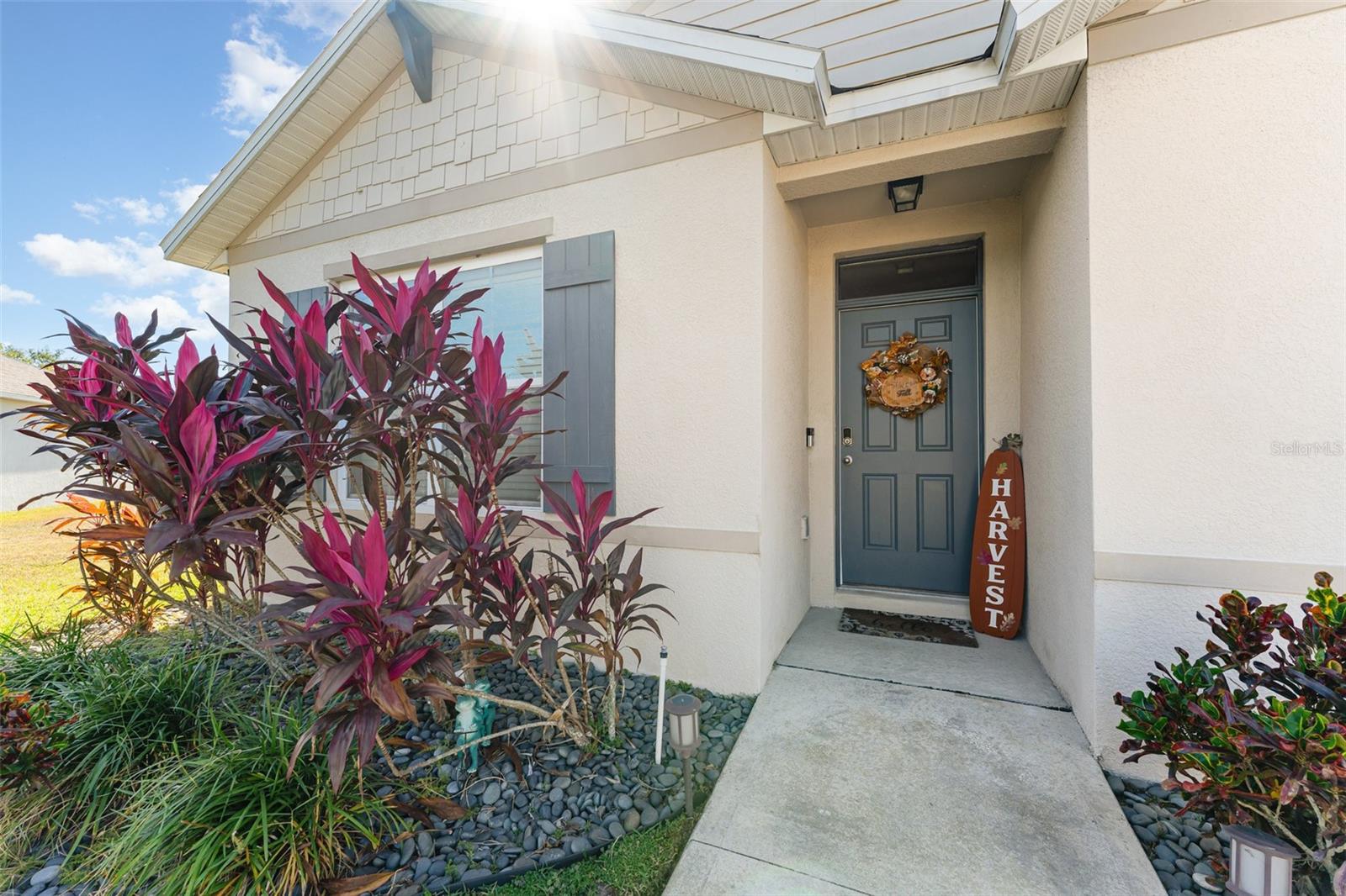 Image 3 of 30 For 240 St Thomas Drive