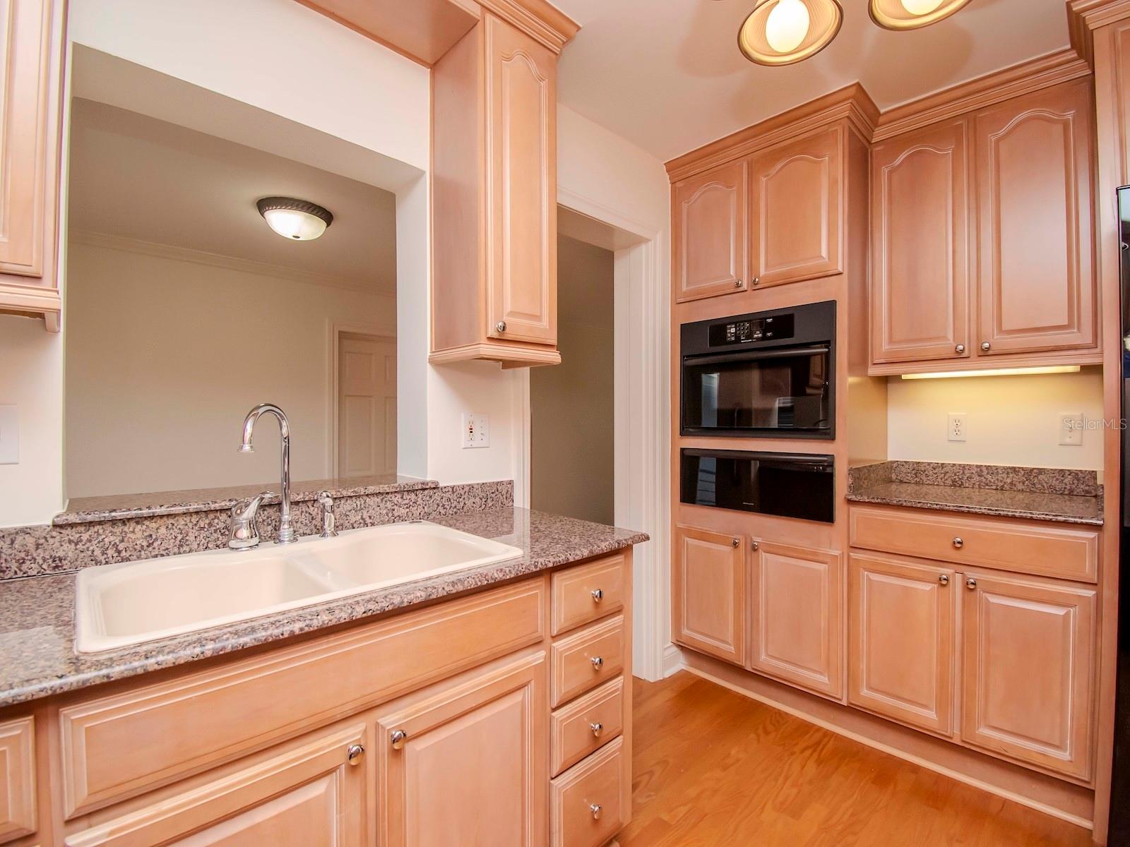 Image 21 of 39 For 2607 Jetton Avenue