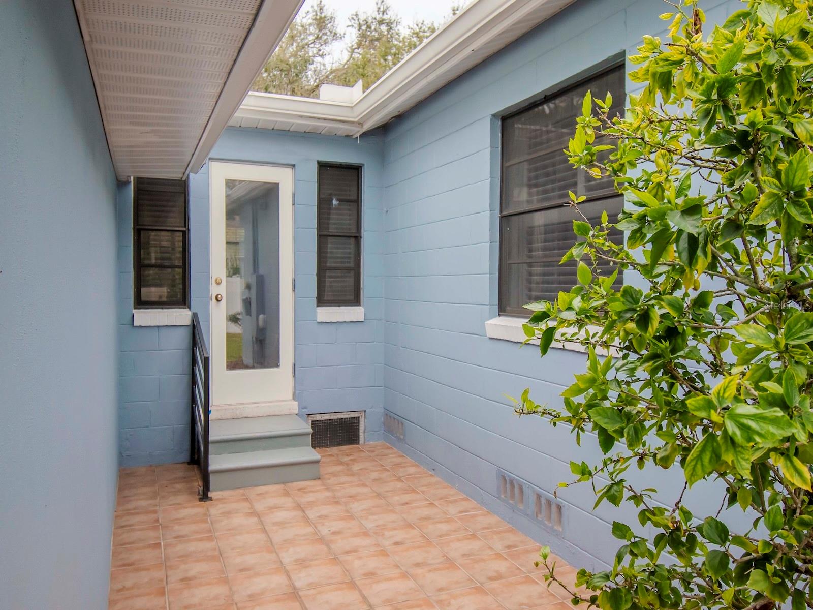 Image 6 of 39 For 2607 Jetton Avenue