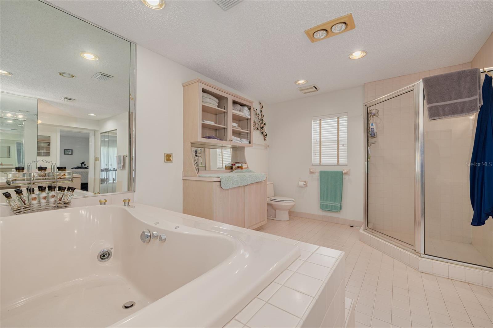 Listing photo id 27 for 4927 62nd Avenue S