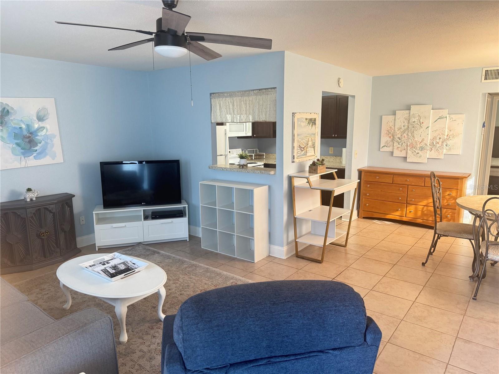 Image 6 of 25 For 1802 Bedford Terrace 170