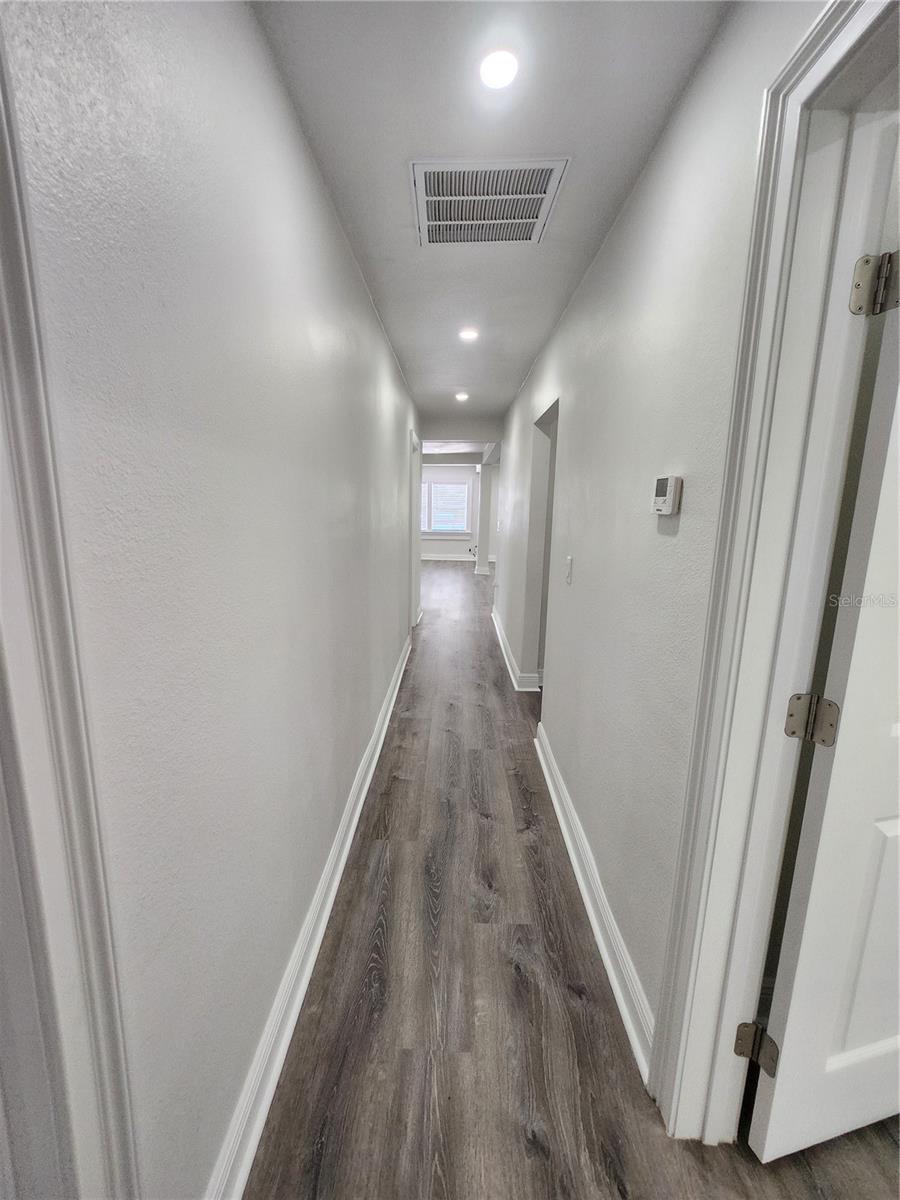 Image 13 of 27 For 3924 45th Avenue N