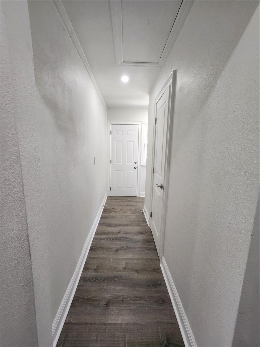 Image 24 of 27 For 3924 45th Avenue N