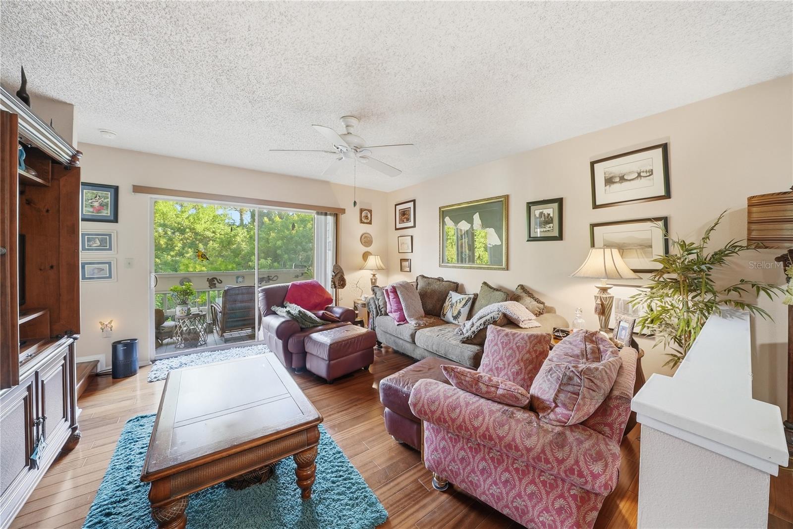 Image 4 of 21 For 115 112th Avenue Ne 918