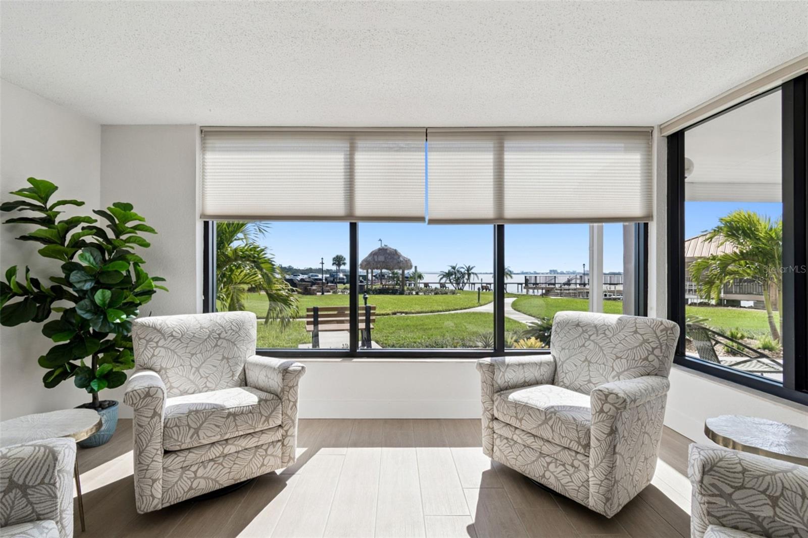 Image 54 of 66 For 634 Edgewater Drive 844