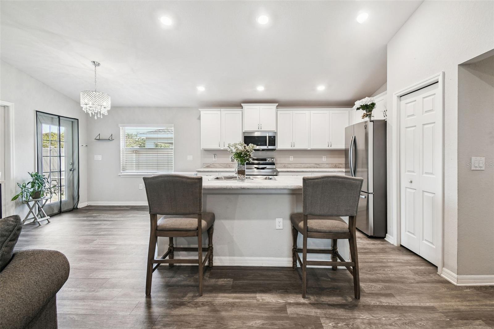 Image 25 of 74 For 114 Eagle Summit Drive