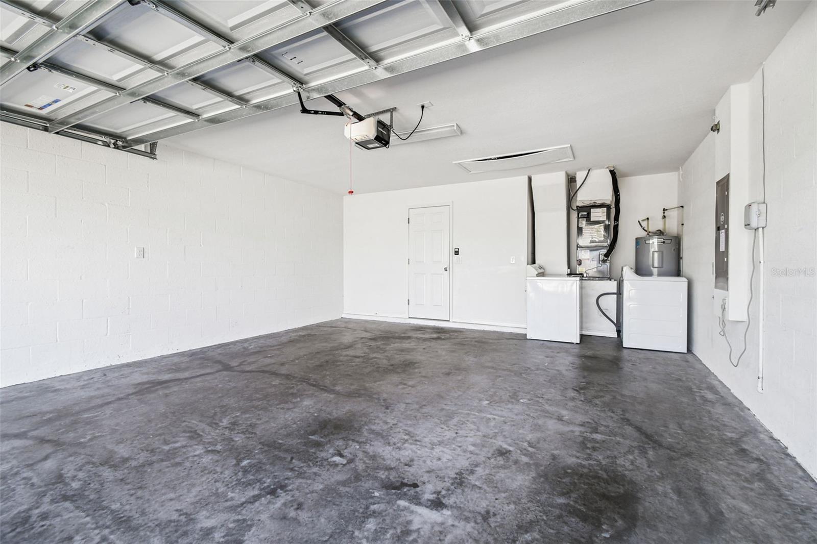 Image 43 of 74 For 114 Eagle Summit Drive