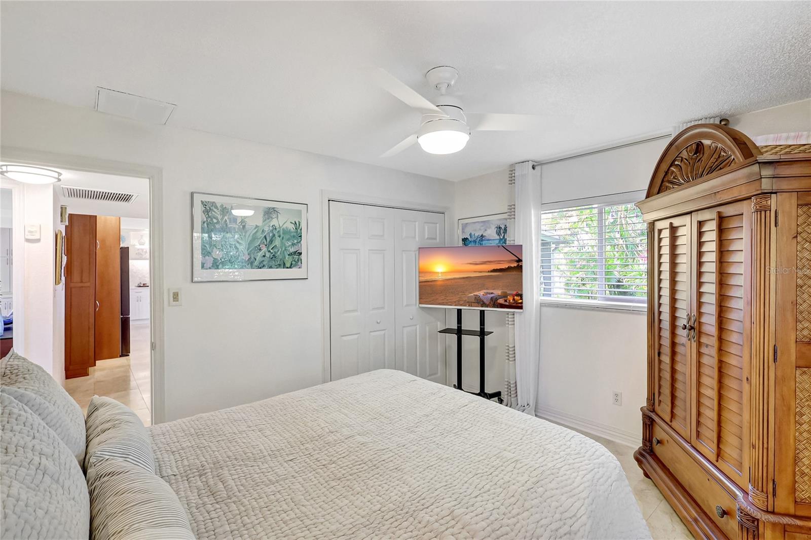 Image 17 of 23 For 1389 47th Avenue Ne