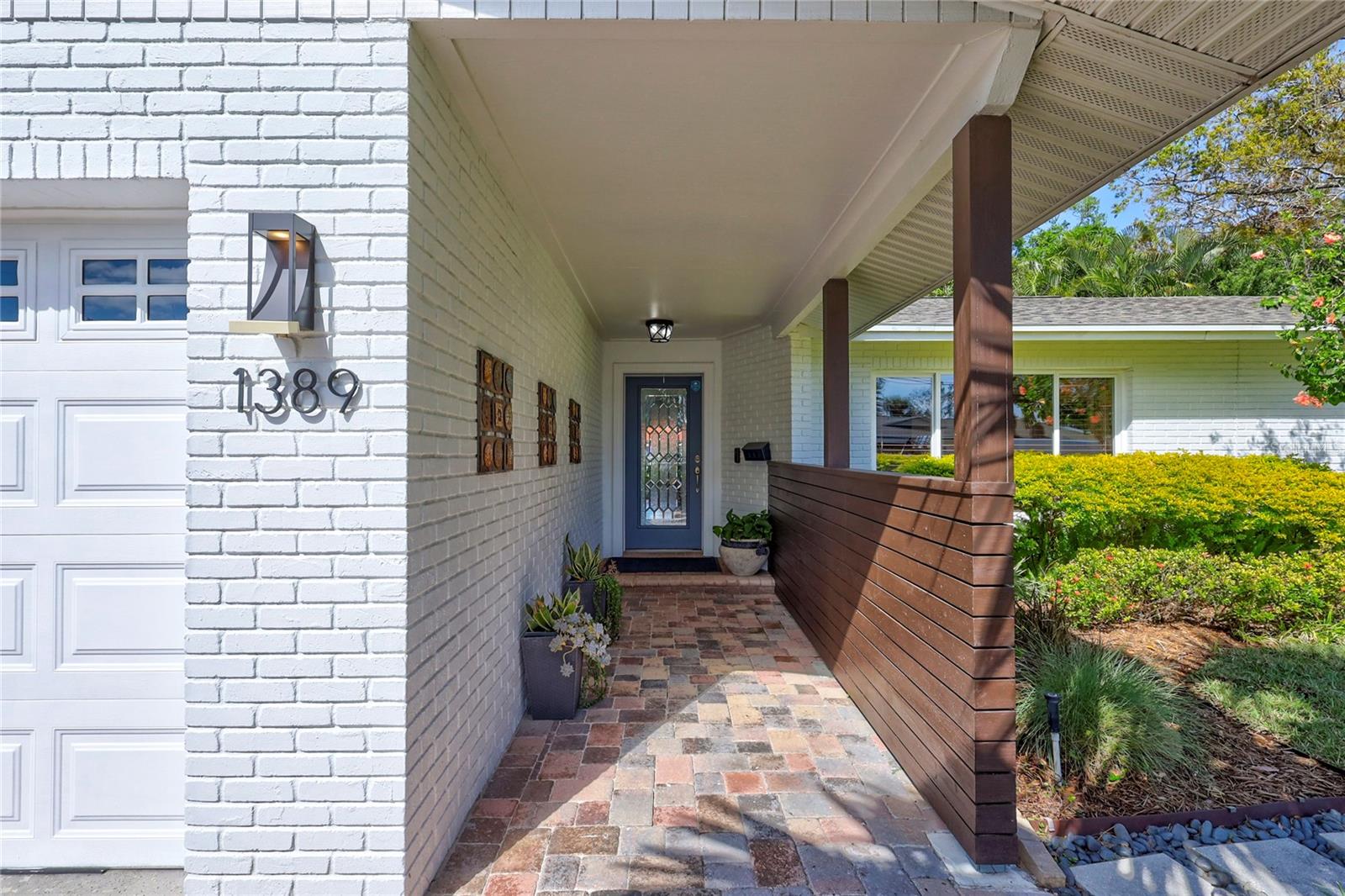 Image 3 of 23 For 1389 47th Avenue Ne