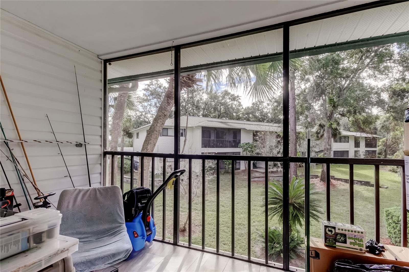 Image 28 of 42 For 3277 Fox Chase Circle N 206