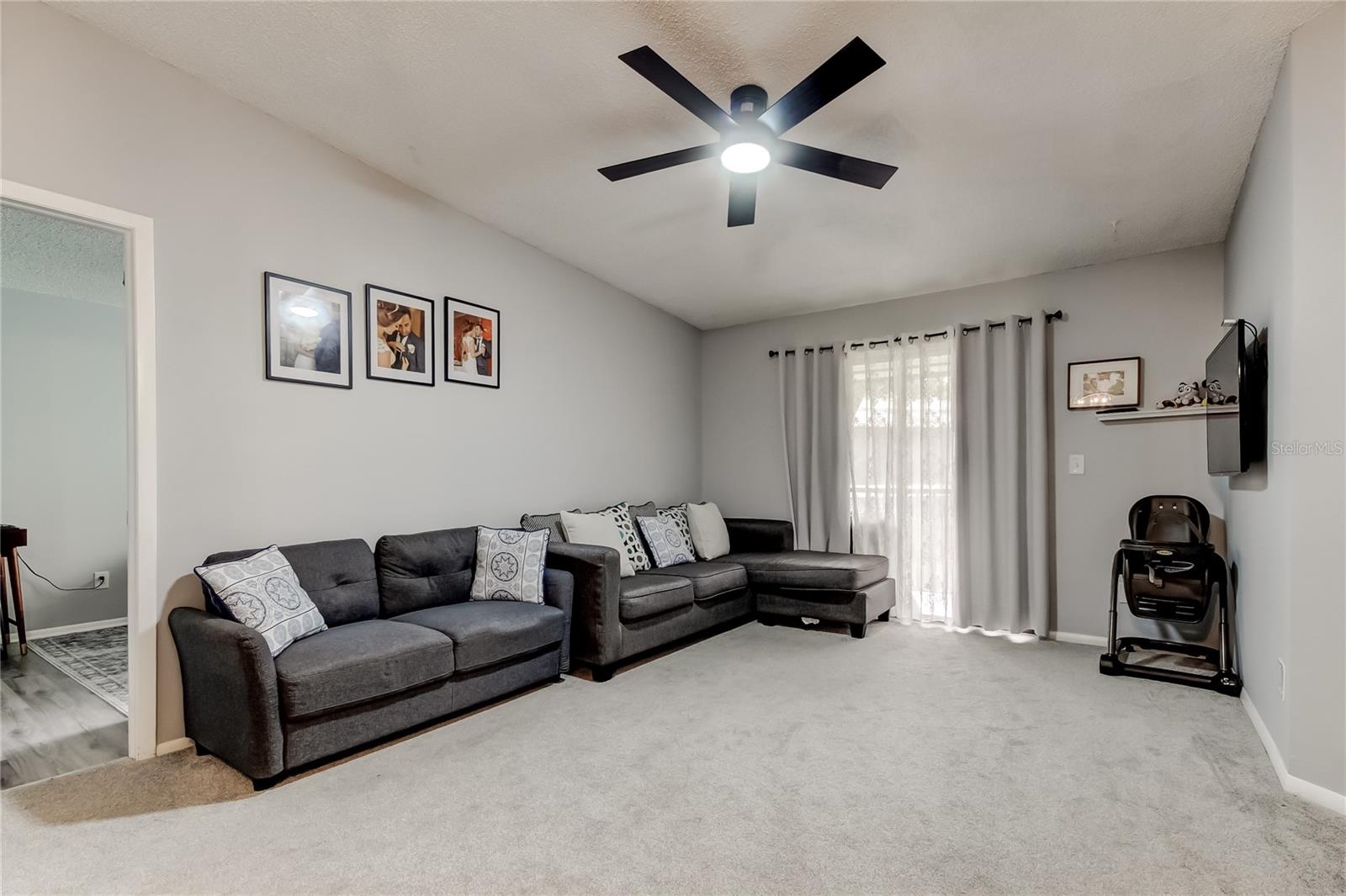 Image 3 of 42 For 3277 Fox Chase Circle N 206