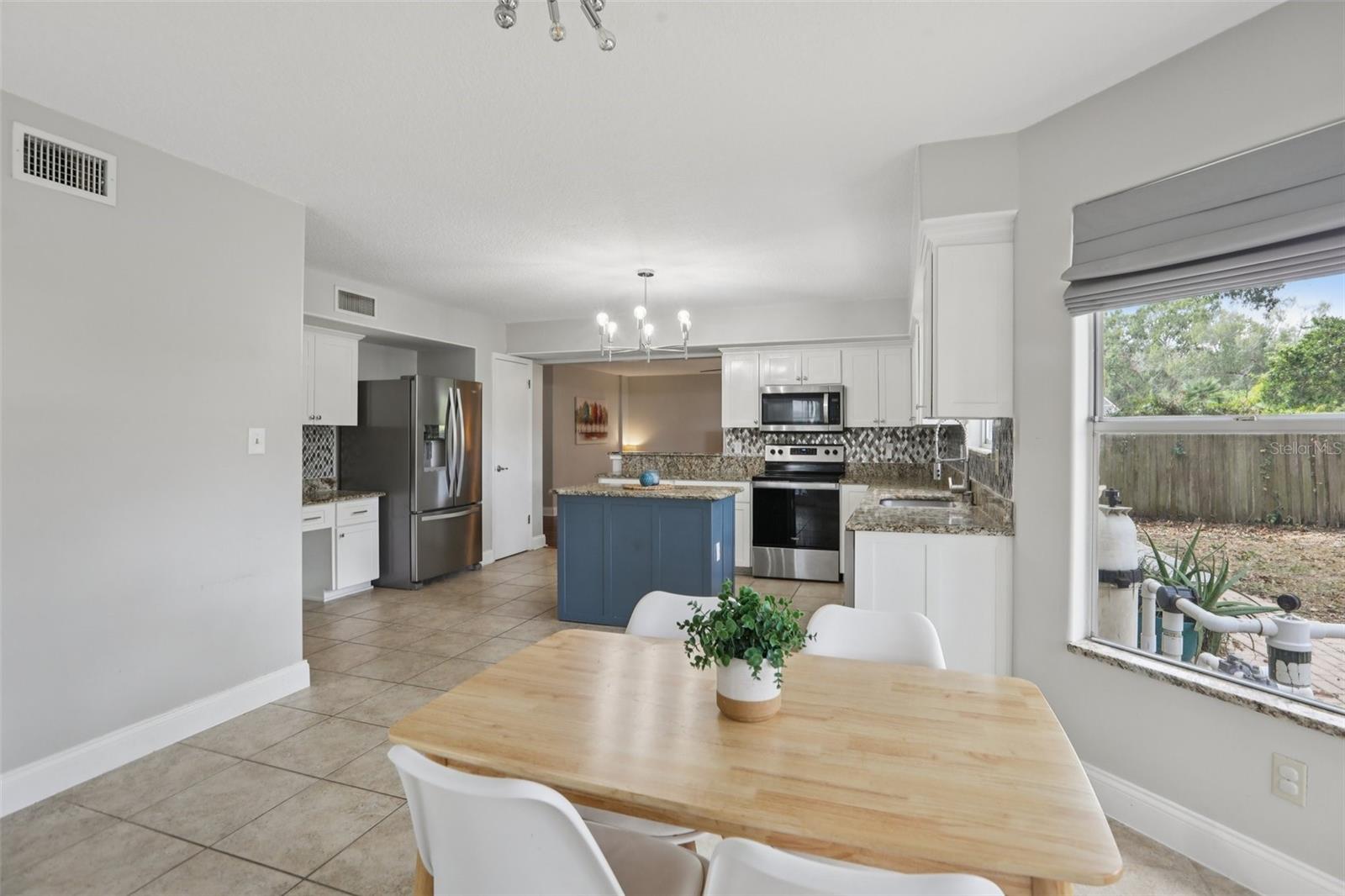 Image 10 of 46 For 14534 Nettle Creek Road