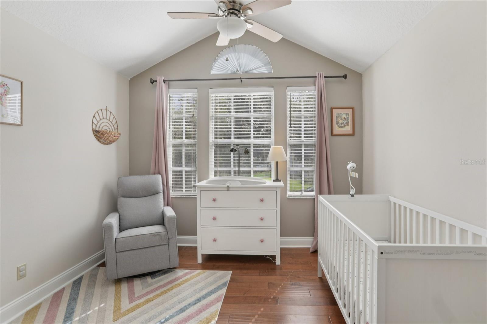 Image 27 of 46 For 14534 Nettle Creek Road