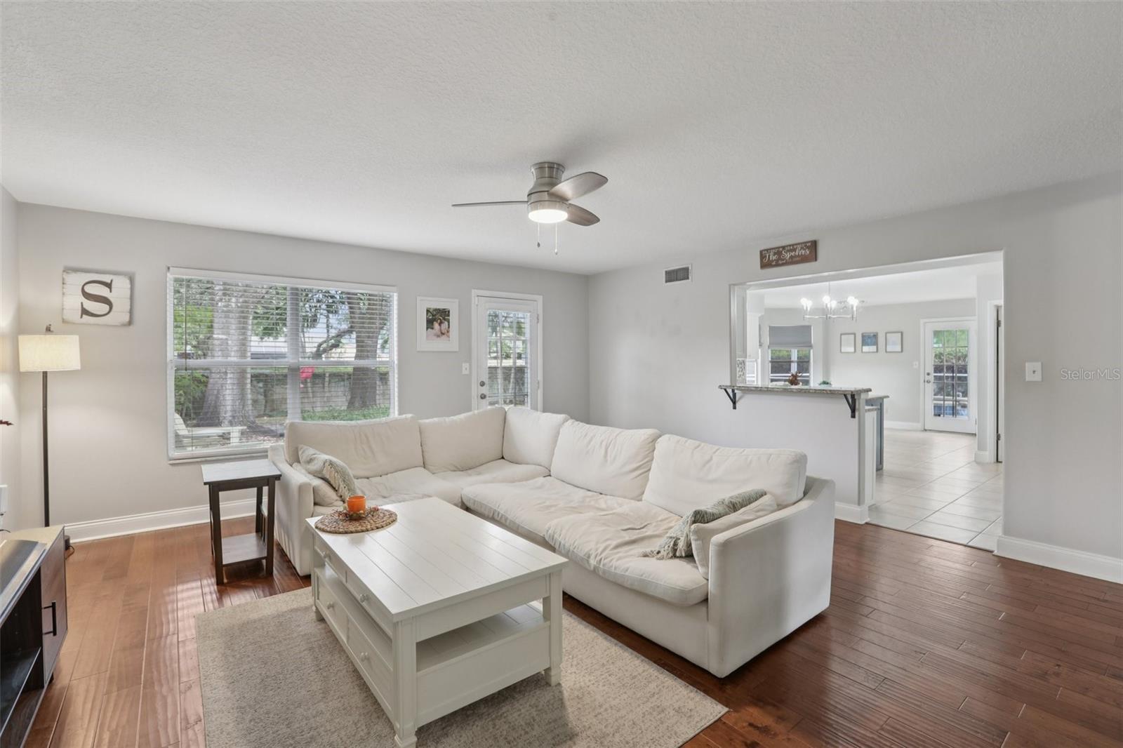 Image 5 of 46 For 14534 Nettle Creek Road