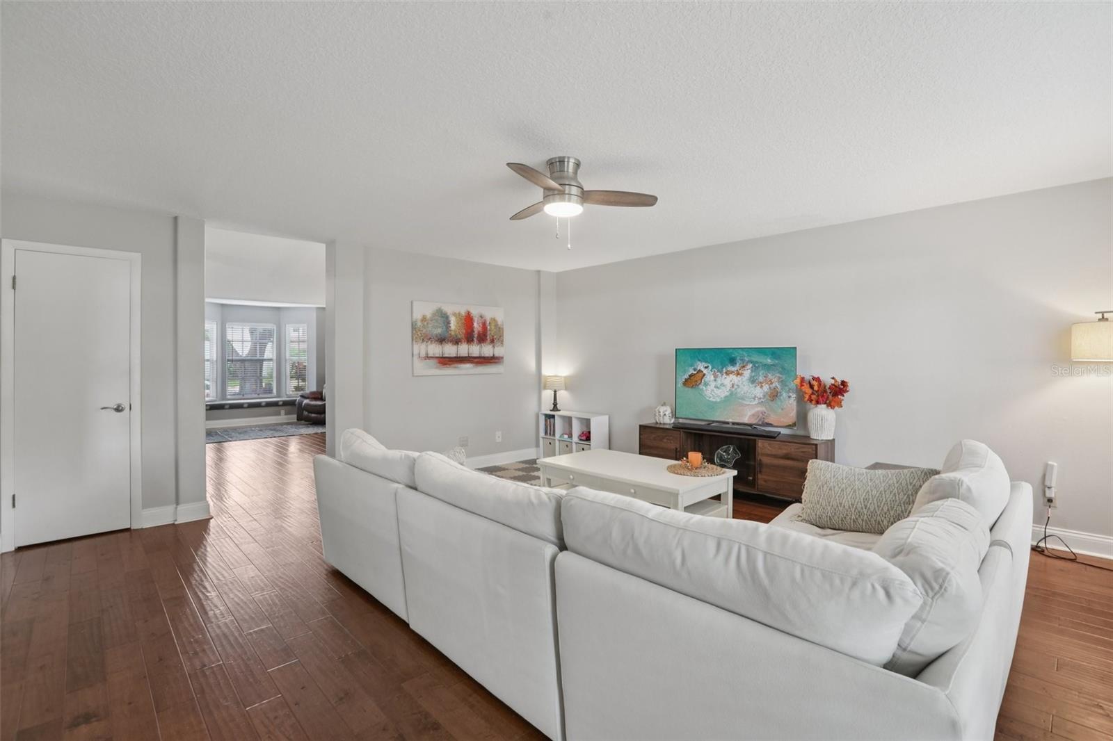 Image 7 of 46 For 14534 Nettle Creek Road