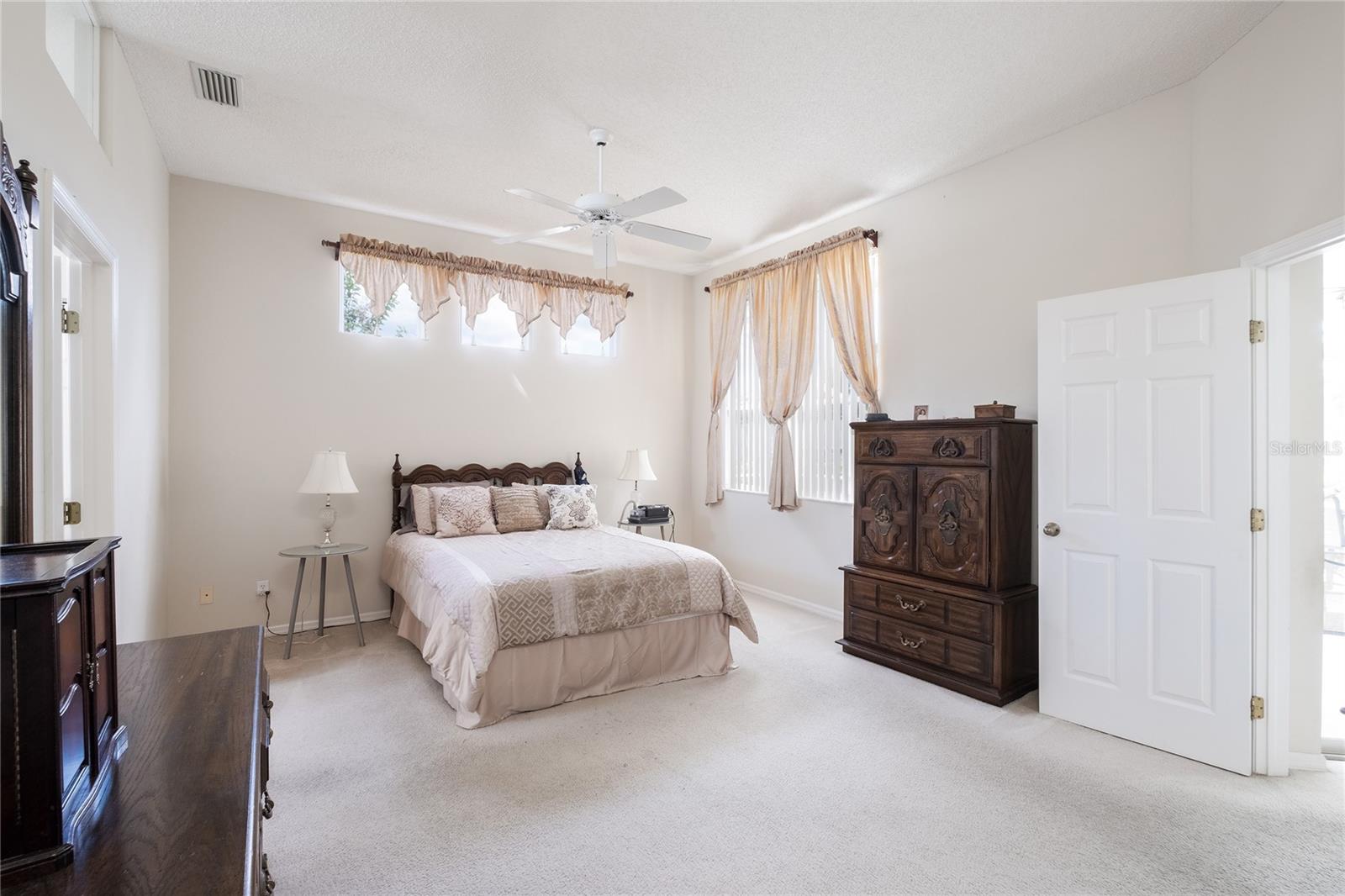 Image 16 of 43 For 4113 Seton Circle