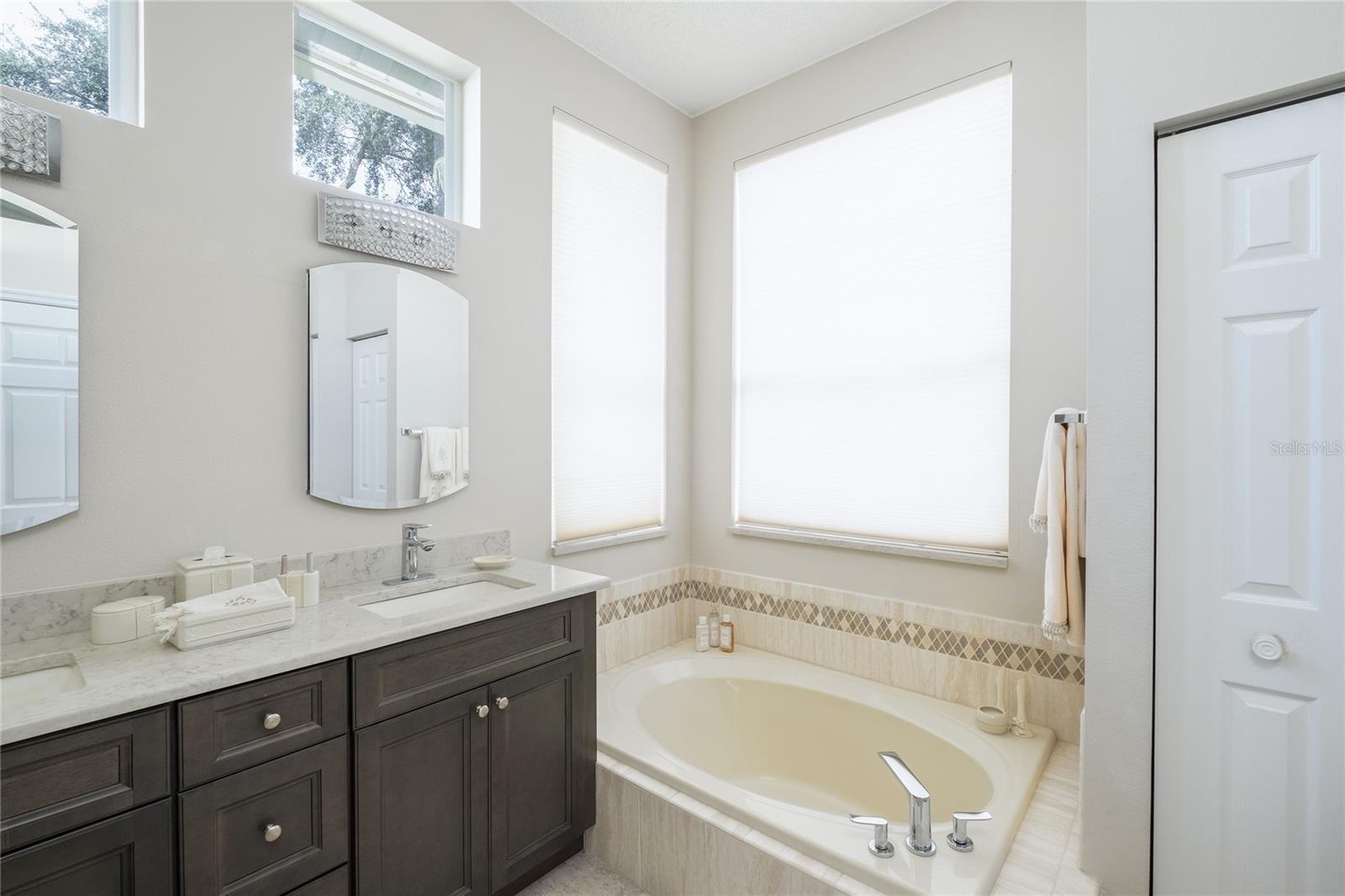 Image 19 of 43 For 4113 Seton Circle