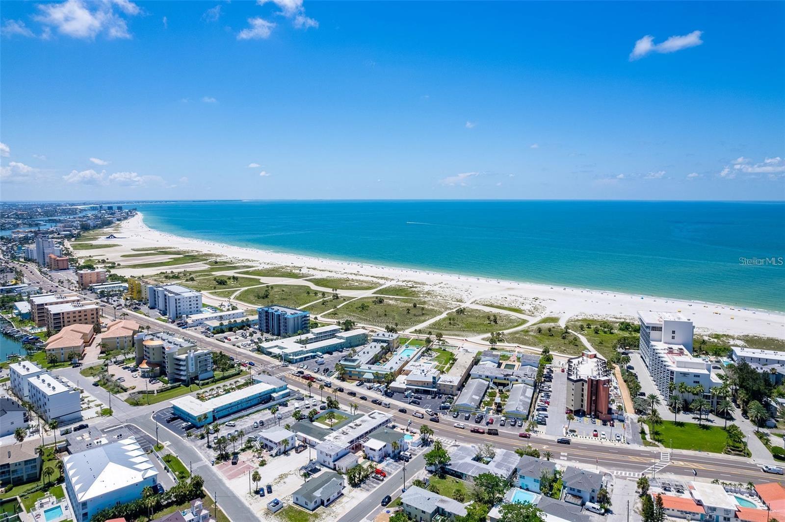 Image 21 of 25 For 220 Orion Lane 89