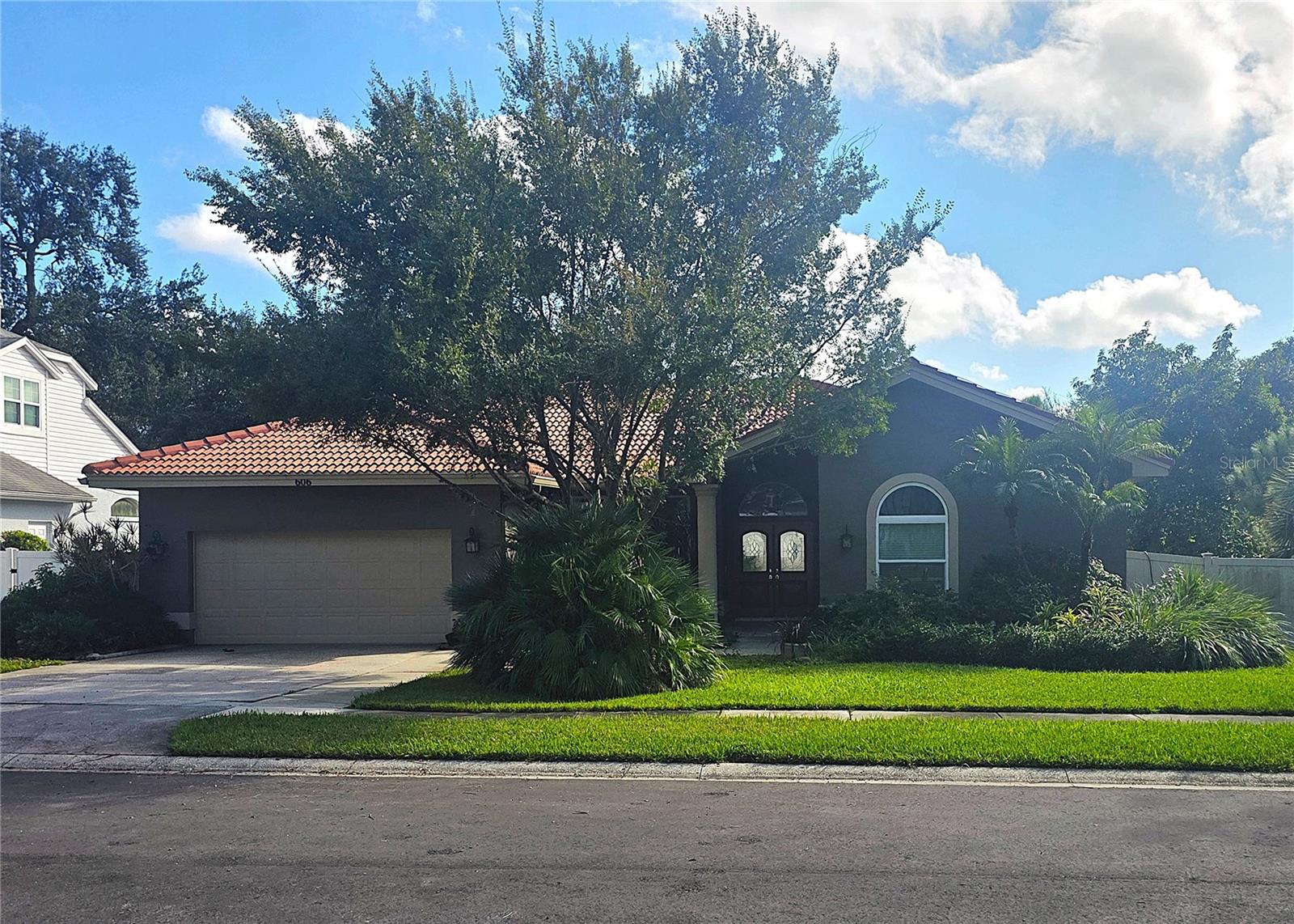 Listing Details for 606 Tomoka Drive, PALM HARBOR, FL 34683