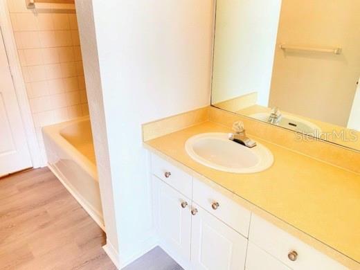 Image 16 of 22 For 18001 Richmond Place Drive 836