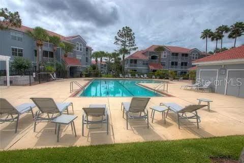 Image 20 of 22 For 18001 Richmond Place Drive 836