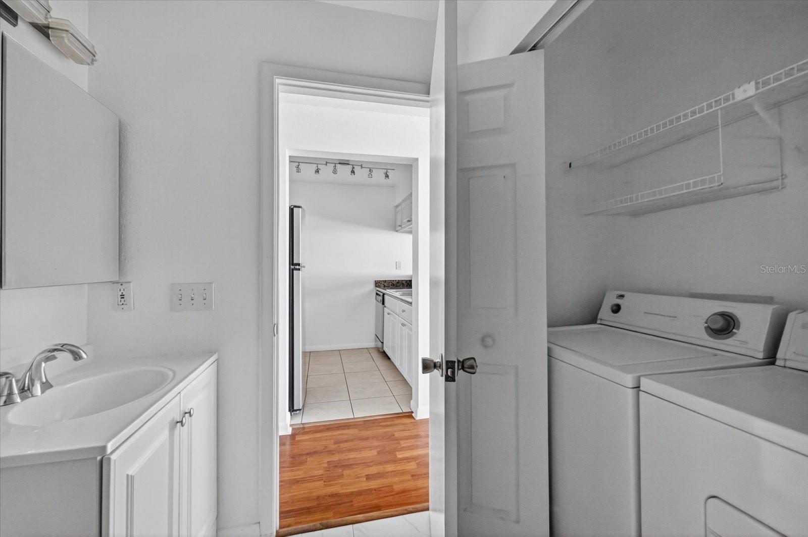 Image 13 of 24 For 5440 Macdill Avenue 3i