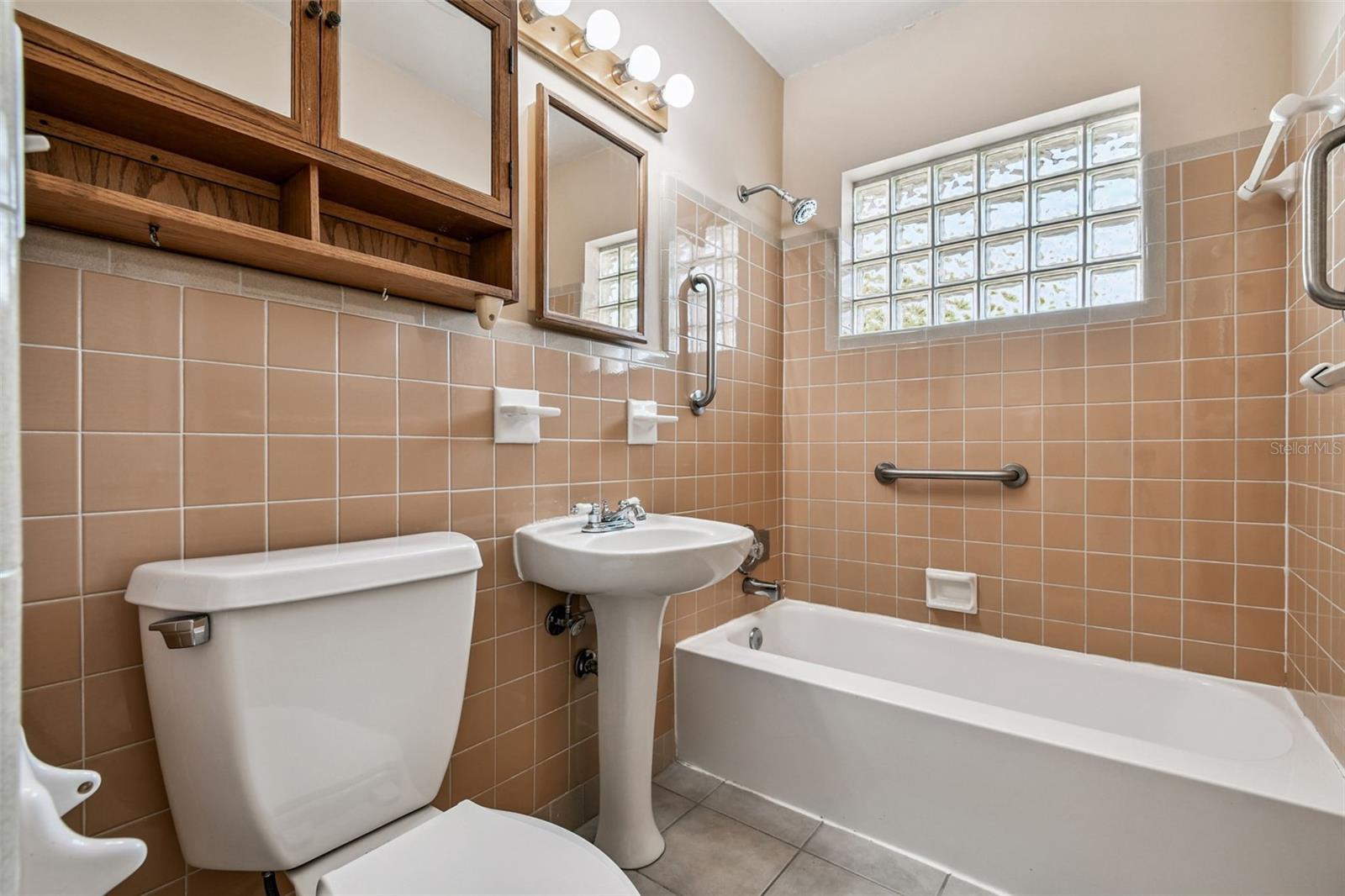 Image 16 of 22 For 2203 48th Avenue W