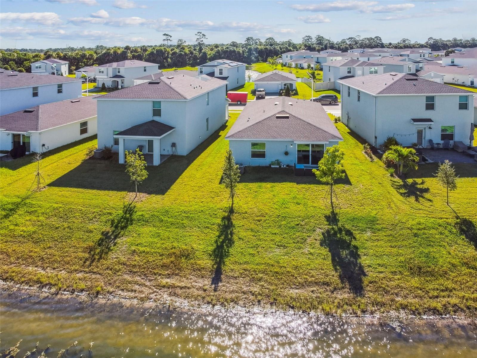 Image 55 of 65 For 702 Papillon Street Sw