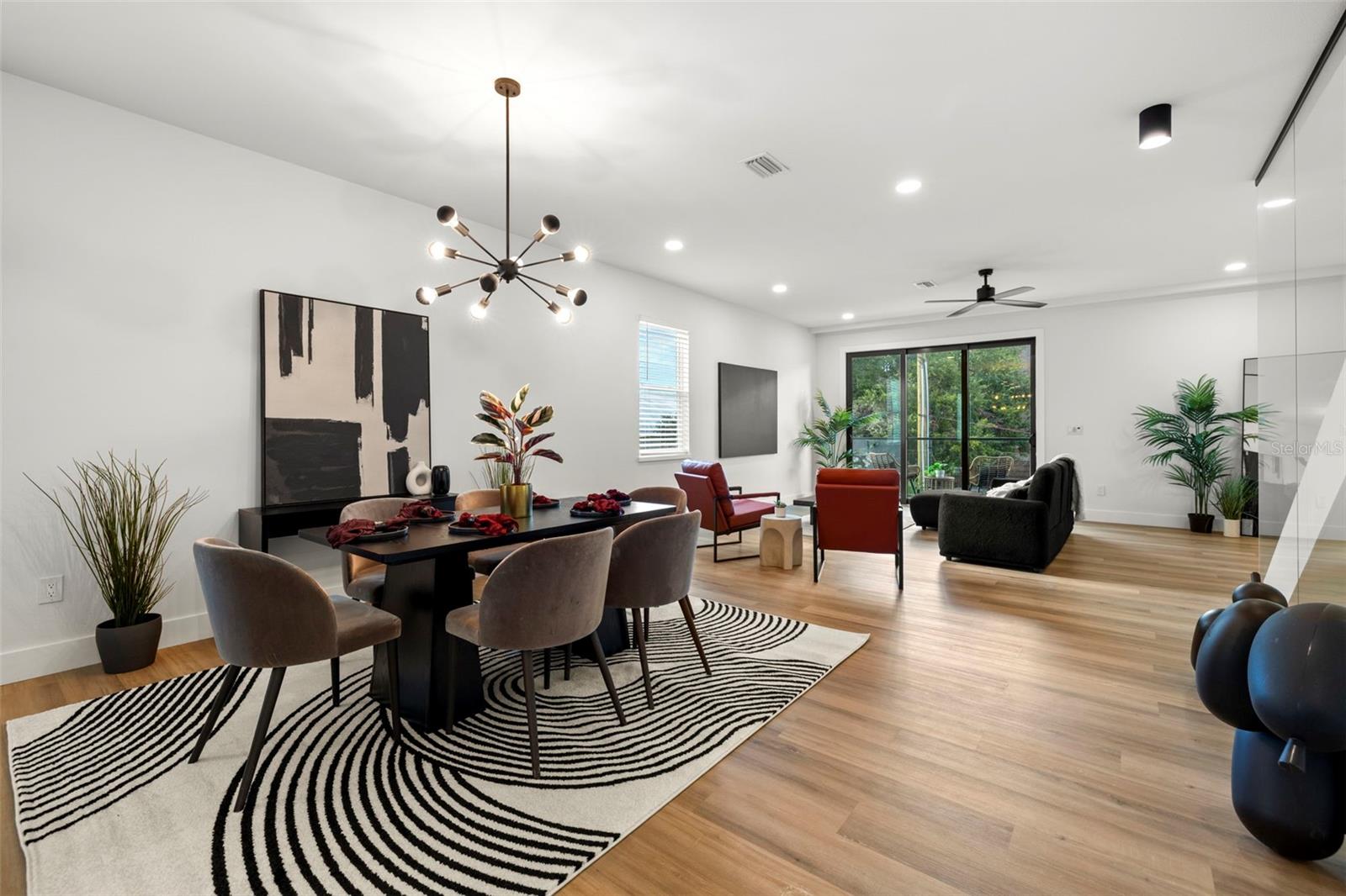 Image 10 of 34 For 212 Euclid Avenue B