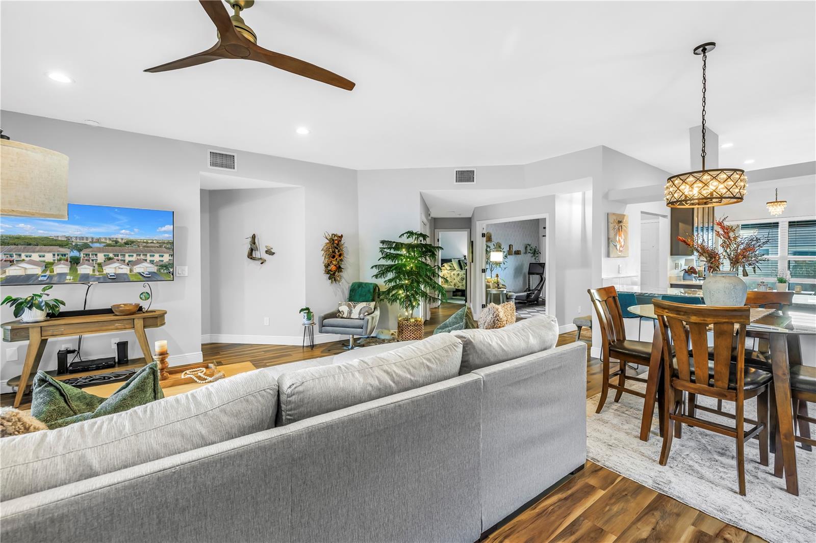 Image 16 of 51 For 6311 99th Way N 11a