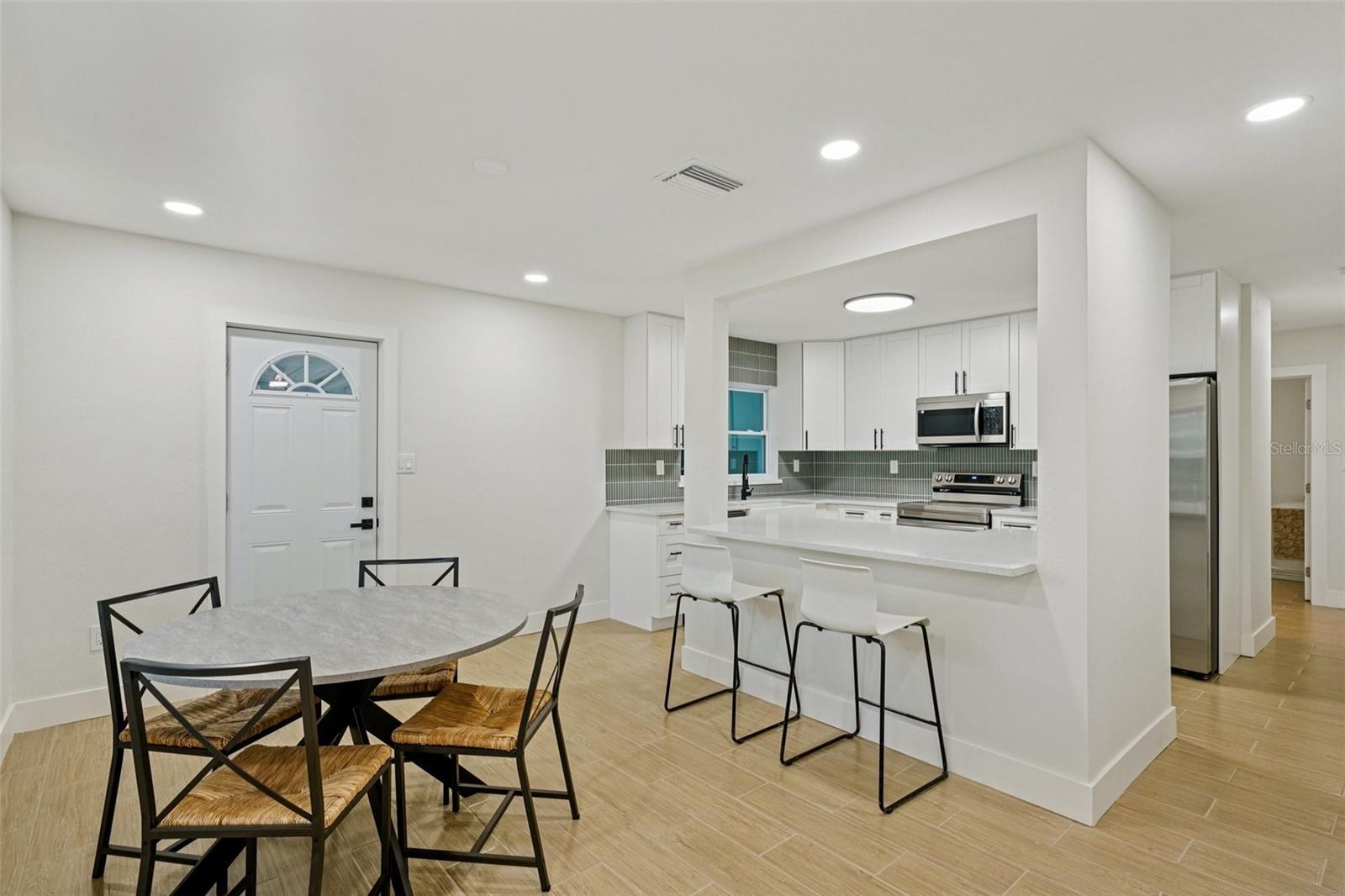 Image 17 of 51 For 1509 Washington Avenue