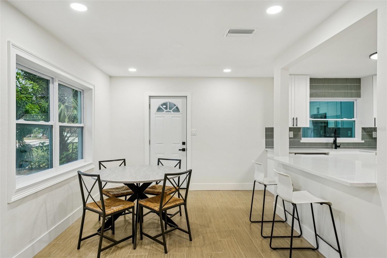 Image 18 of 51 For 1509 Washington Avenue