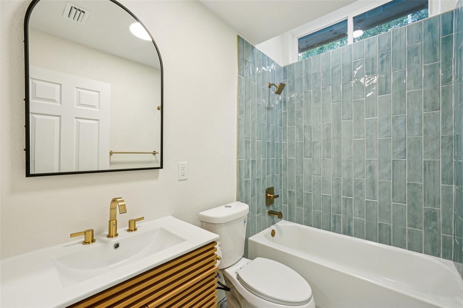 Image 5 of 51 For 1509 Washington Avenue