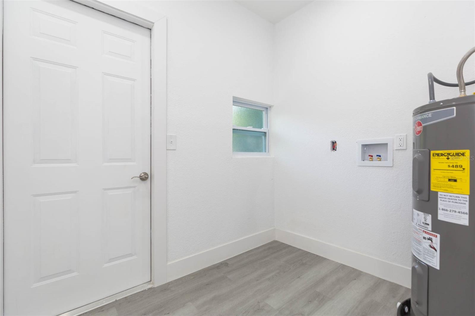 Image 25 of 31 For 8204 10th  