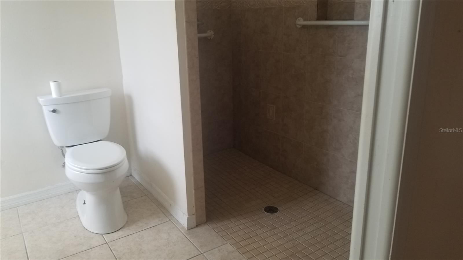 Image 12 of 25 For 4026 Star Island Drive