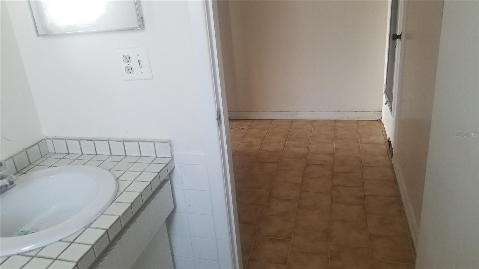 Image 7 of 25 For 4026 Star Island Drive