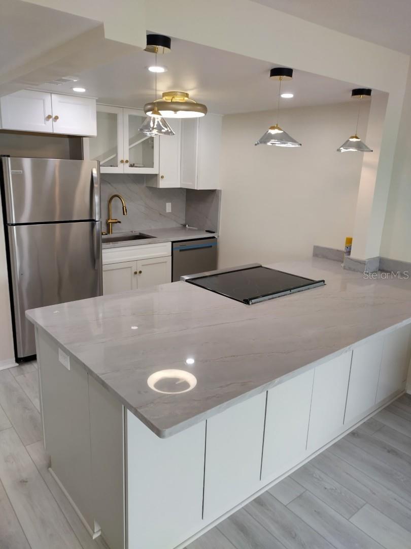 Image 4 of 12 For 11655 3rd Street E 5